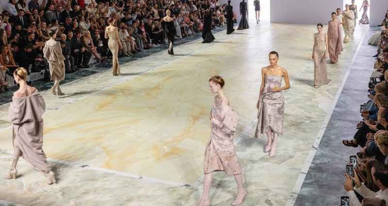 Fendi Couture Thu Đông 2023