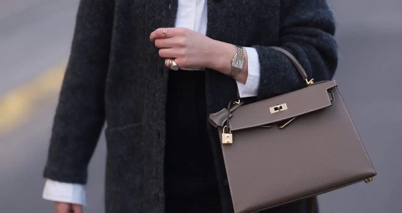 cac-the-he-chon-dong-ho-cartier-theo-gu-khac-biet-4