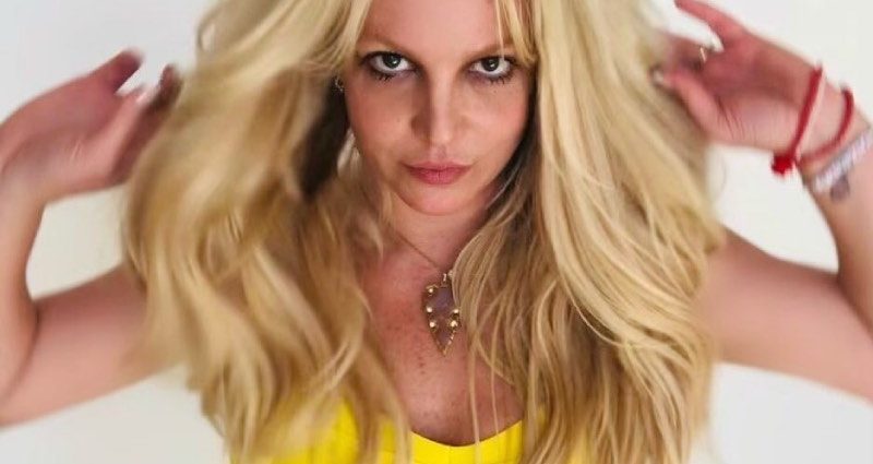 the-woman-in-me-cua-britney-spears-da-co-phien-ban-tieng-viet-nguoi-dan-ba-trong-toi-3