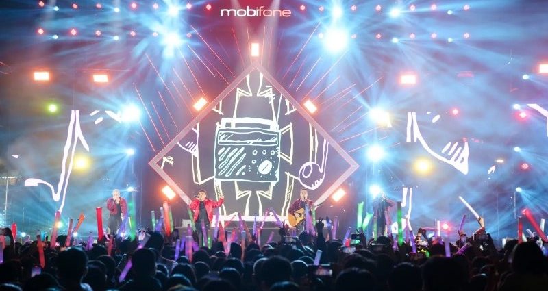 mobifone-mien-tay-to-chuc-chuoi-dai-nhac-hoi-nang-tam-trai-nghiem-thumb