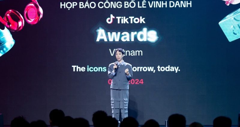 tiktok-awards-viet-nam-2024-the-icons-of-tomorrow-today-Nicholas-Pham dai dien TikTok-2