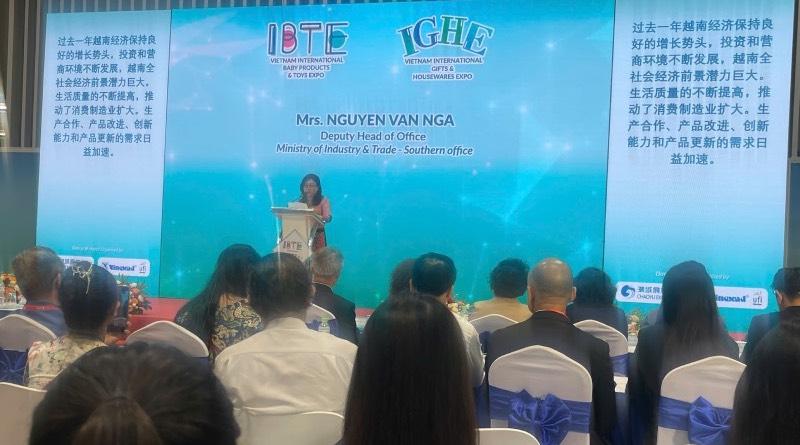 khai-mac-trien-lam-quoc-te-san-pham-va-do-choi-tre-em-bte-2024-cung-trien-lam-quoc-te-qua-tang-va-do-gia-dung-ighe-2024-ba-van-nga