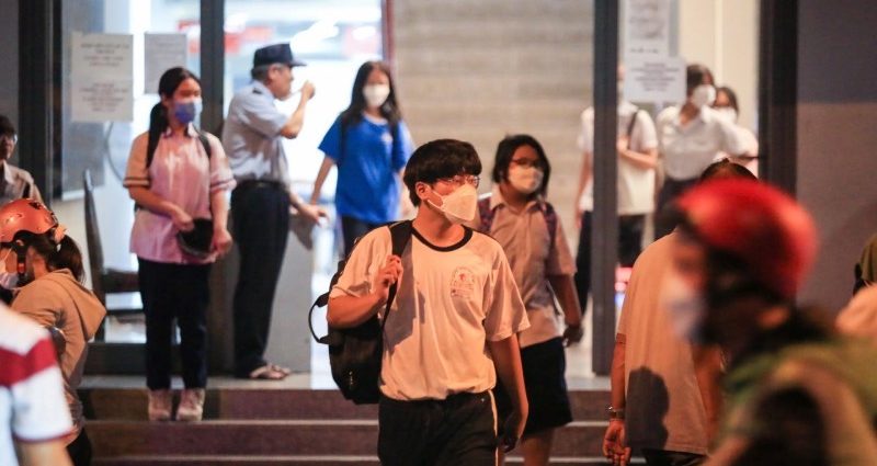 học-sinh-trung-hoc-thong-tu-29-ve-day-them-hoc-them-co-hieu-luc-tu-hom-nay