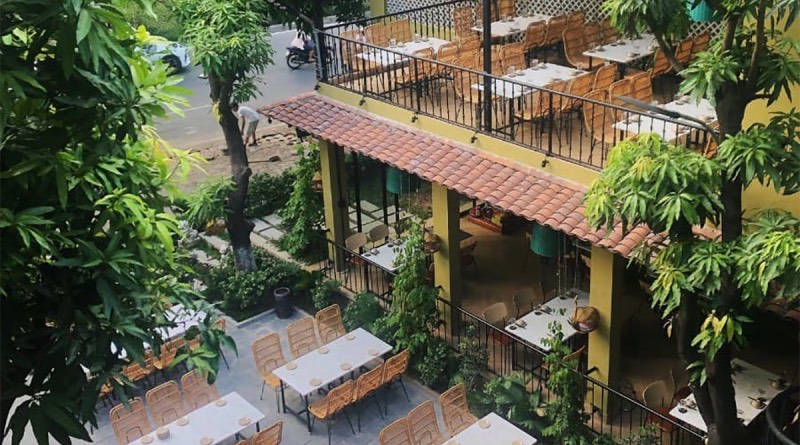 quan-Hem-10-nha-hang-cho-hoi-nhom-dip-8-3-o-ha-noi-va-tp-hcm