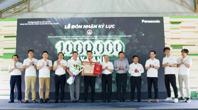 song-khoe-gop-xanh-cua-panasonic-lap-ky-luc-viet-nam-don-nhan-ky-luc