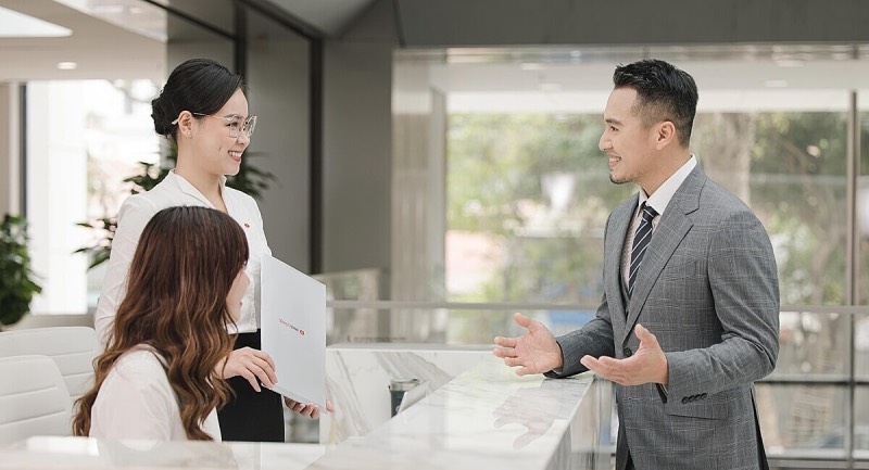 techcombank-va-doi-tac-ra-mat-cong-ty-bao-hiem-tclife-khach-hang