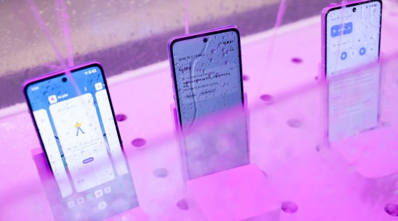 trai-nghiem-do-ben-oppo-a5-pro-tai-ha-noi-chiu-nuoc