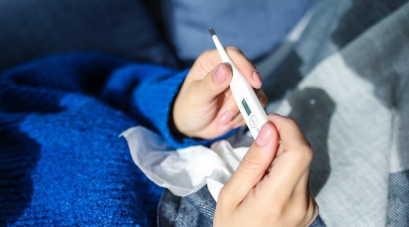 virus-la-o-nga-gay-sot-cao-ho-ra-mau-amtinh-covid-19