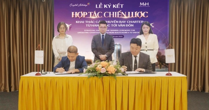 crystal-holidays-hop-tac-marketing-highlands-dua-khach-han-quoc-den-van-don-ky-ket