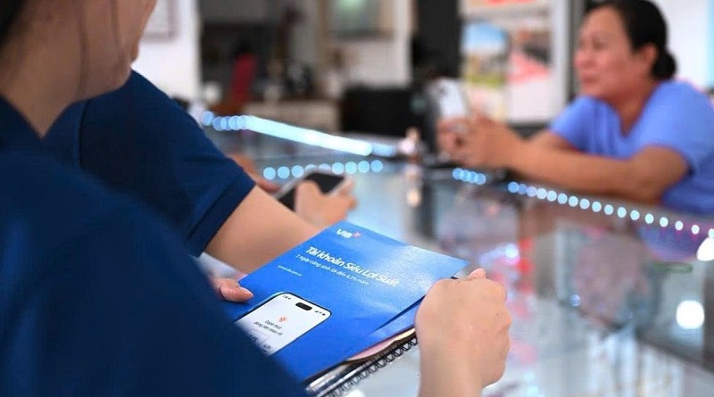 vib-lap-ky-luc-voi-gan-100-000-tai-khoan-sieu-loi-suat-duoc-kich-hoat-trong-mot-ngay-mo-tai-khoan