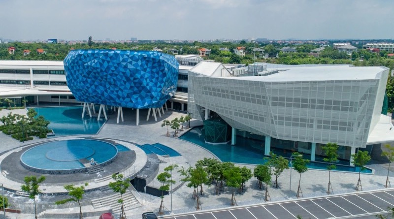 buv-vao-top-5-co-so-giao-duc-cho-sinh-vien-quoc-te-tai-viet-nam-toan-trường