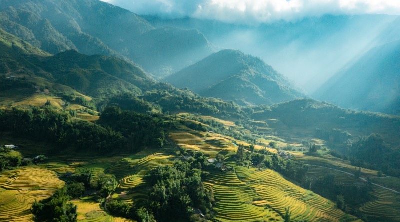 sapa-lot-top-sapa-lot-top-diem-den-vung-nui-chau-a-do-agoda-vinh-danh