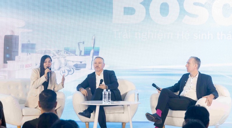 bosch-tech-tour-2025-hanh-trinh-ket-noi-the-he-sang-tao-tre-va-cong-nghe-tuong-lai-truyen-cam-hung