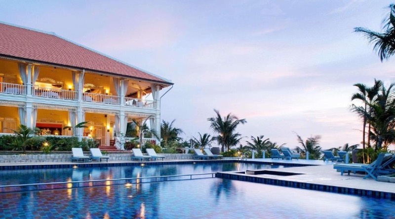 intercontinental-da-nang-va-six-senses-ninh-van-bay-tiep-tuc-toa-sang-Da-Nang