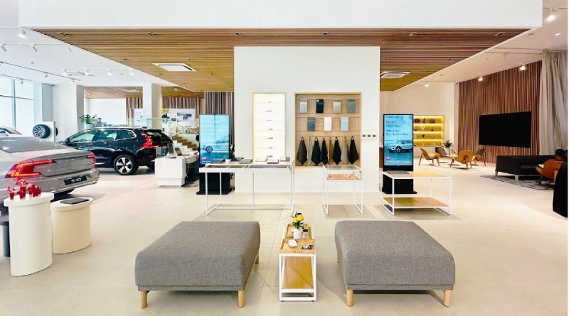 volvo-car-saigon-khai-truong-showroom-moi-chuan-toan-cau-vre-sanh-cho