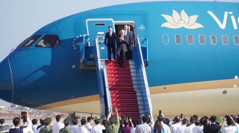 long-thanh-don-3-chuyen-bay-cho-khach-dau-tien-tong-bi-thu