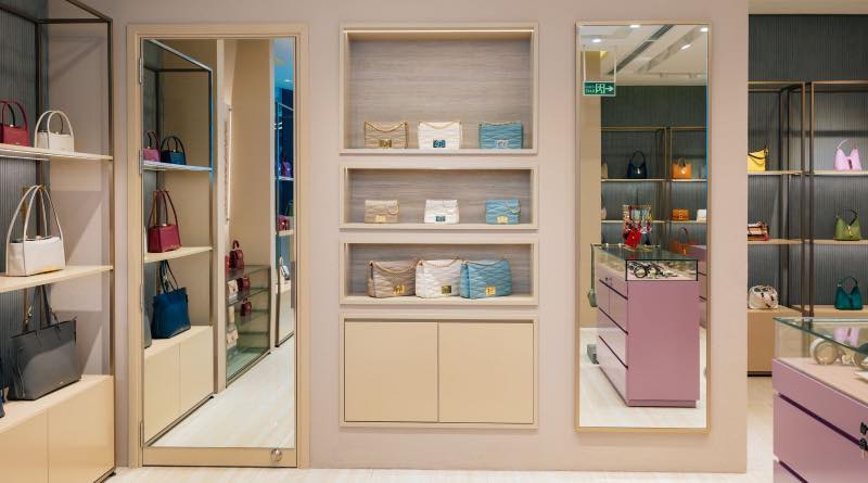 furla-khai-truong-hanoi-centre-tui-xach