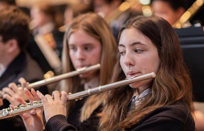 hoc-bong-st-johns-kilmarnock-school-canada-hoat-dong-ngoai-khoa