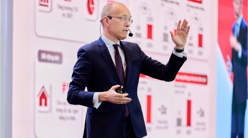 techcombank-tang-von-ngan-hang-tu-nhan-chuyen-gia