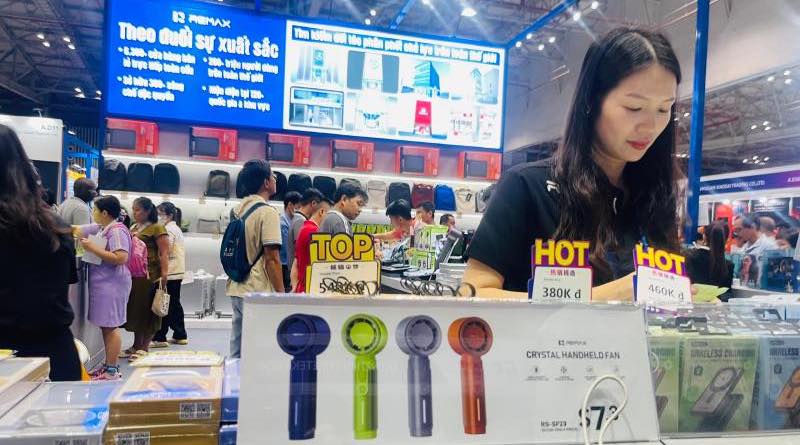 doanh-nghiep-dien-tu-trung-quoc-do-bo-tphcm-remax