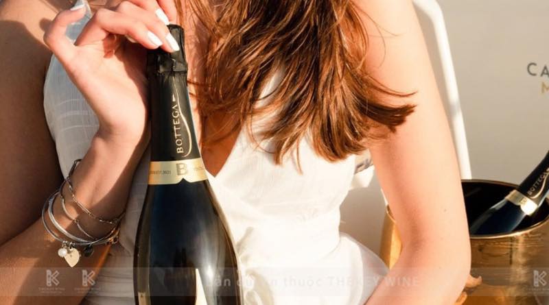 Bottega-Il-Vino-Dei-Poeti-Brut-Spumante-Bianco-4-2