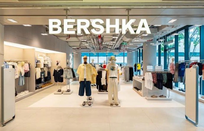 cua-hang-bershka-dau-tien-o-ha-noi-quay