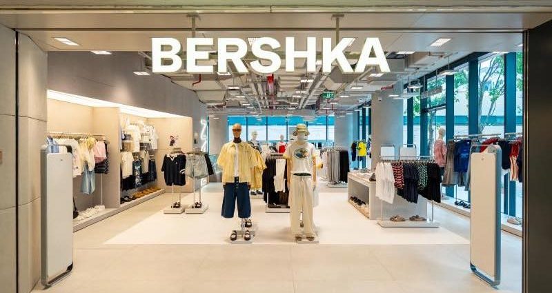 cua-hang-bershka-dau-tien-o-ha-noi-quay
