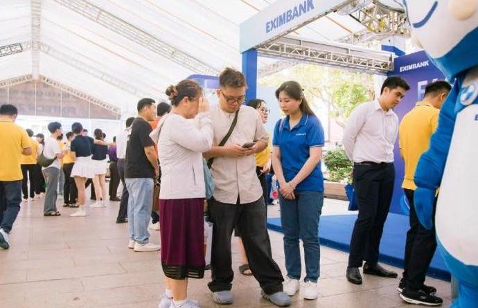 loa-bao-chuyen-khoan-eximbank-chinh-so