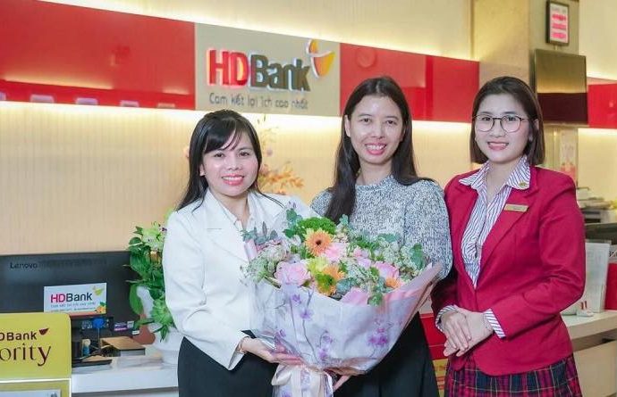 tiet-kiem-ty-phu-hdbank-trao-thuong-thumb