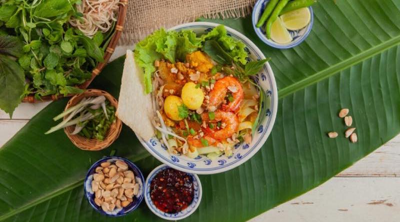 mi-quang-da-nang-du-lich-am-thuc-cuoi-he-10-diem-den-duoc-nguoi-viet-tim-kiem-nhieu-nhat-nam-2026